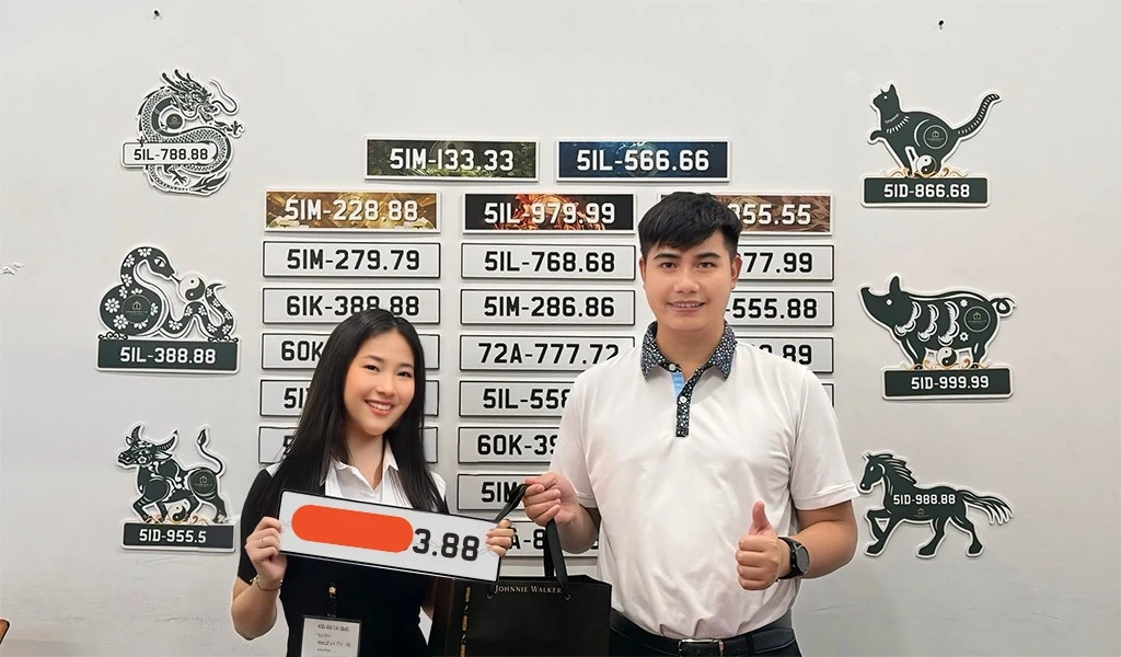 Chị Trang (Bình Dương) đấu thành công biển 61K-xx3.88 dưới sự hỗ trợ của chuyên gia Bienso1